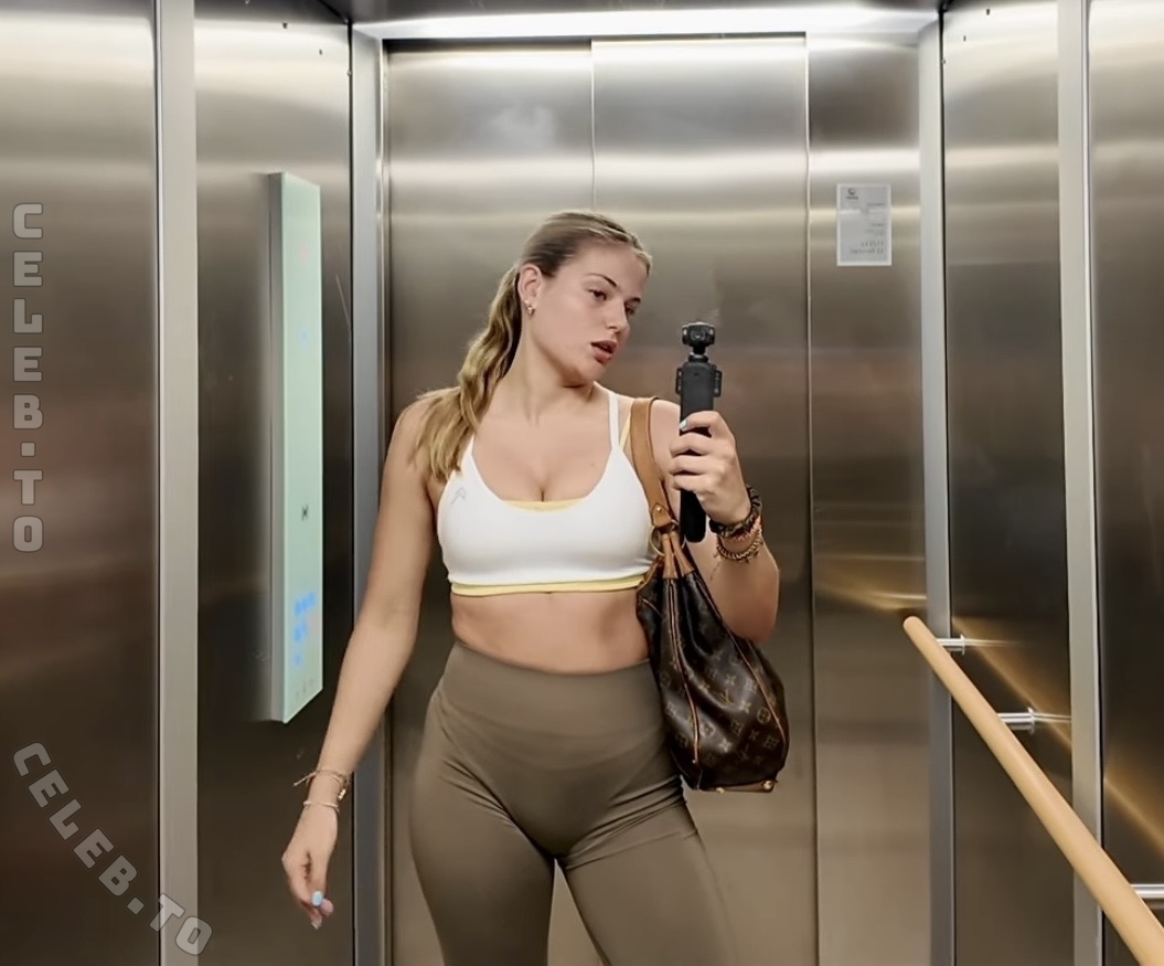 Leni Pieckenhagen nude photo 7