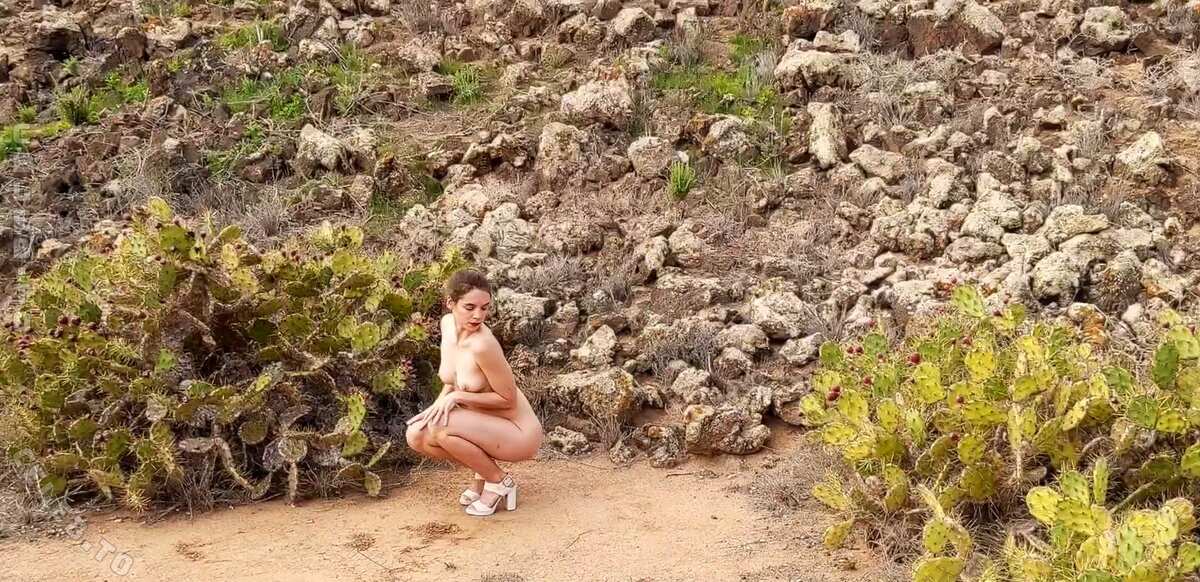 Lenia Soley nude photo 3