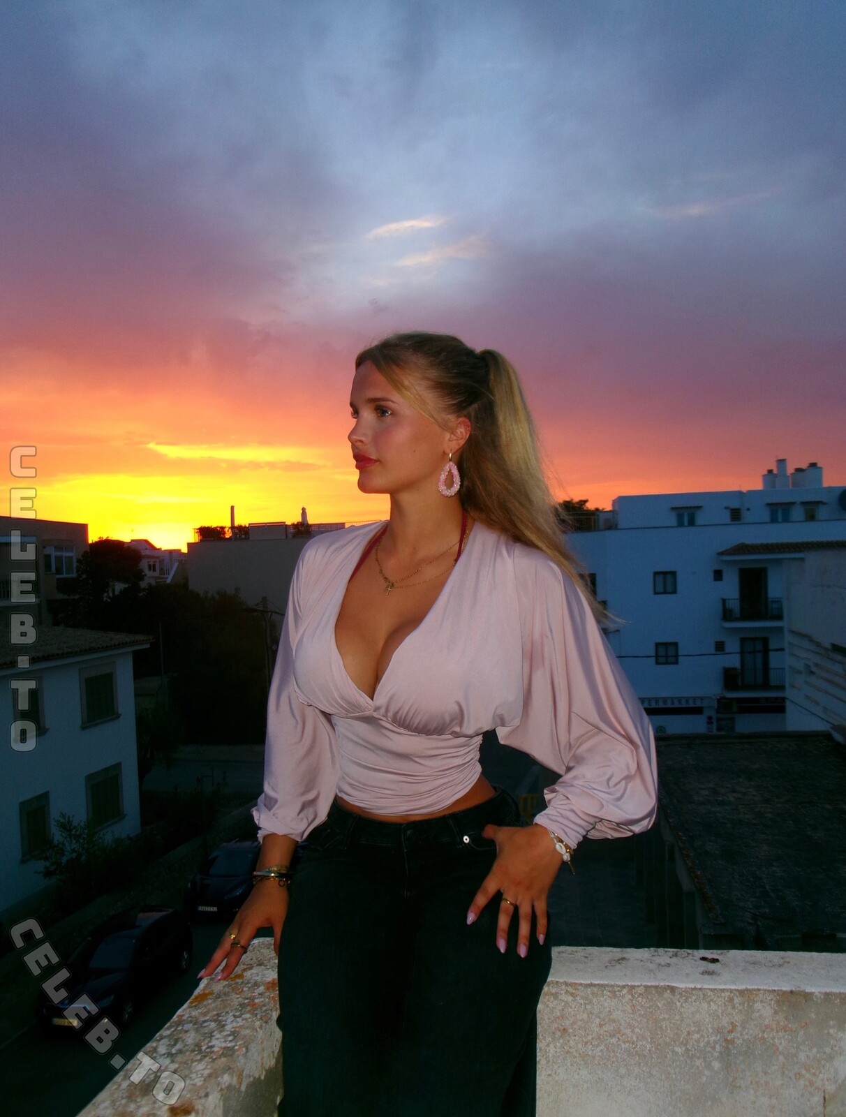 leni.zkm nude photo 8