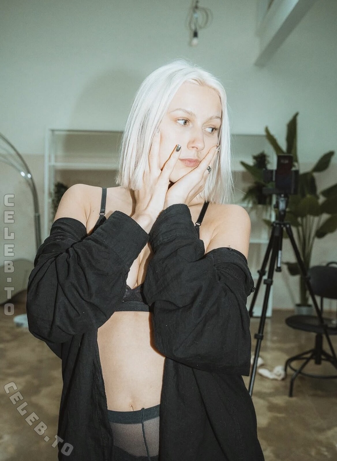 Leoimmeranders nude photo 2