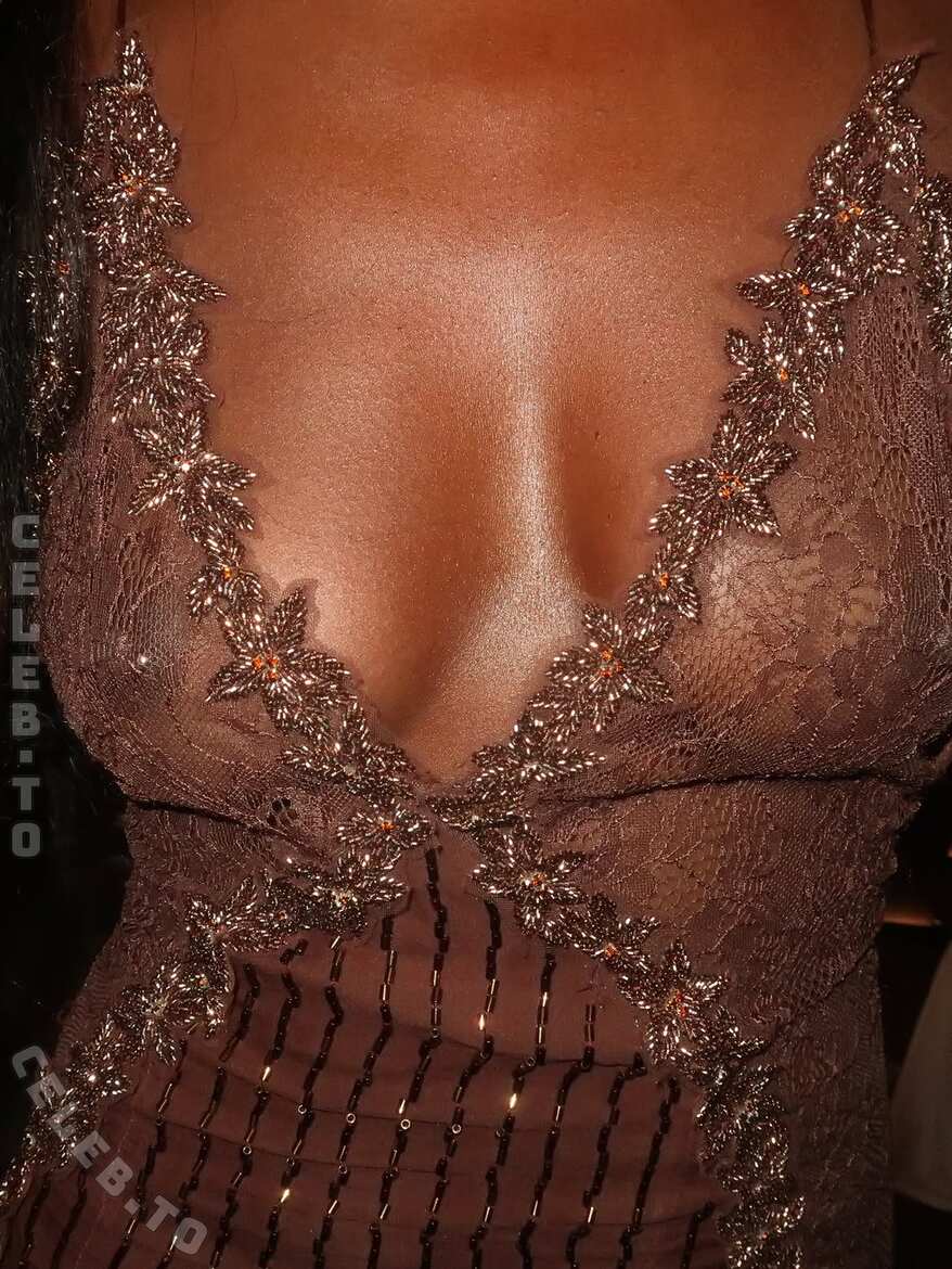 Leomie Anderson nude photo 12