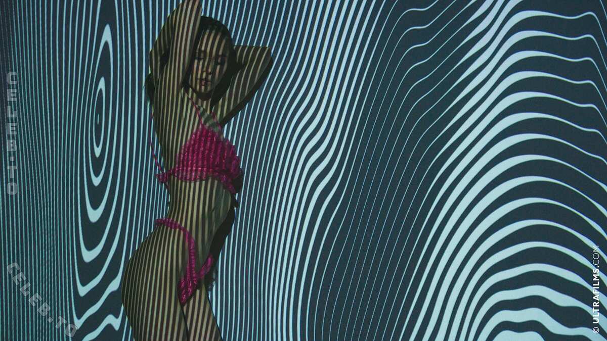 Leona Mia nude photo 1