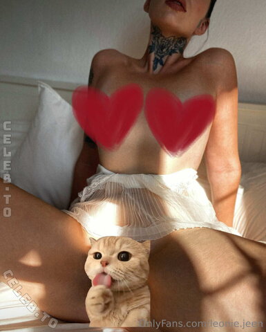 Leonie Jeen – Return to OnlyFans