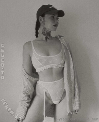 Leonie Jeen nude photo 8