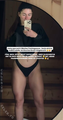Leonie Kommoss nude photo 17