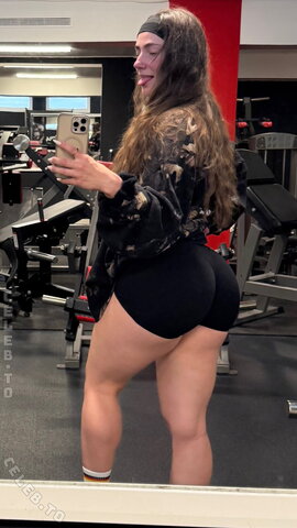Leonie Kommoss Hot (1 photo)