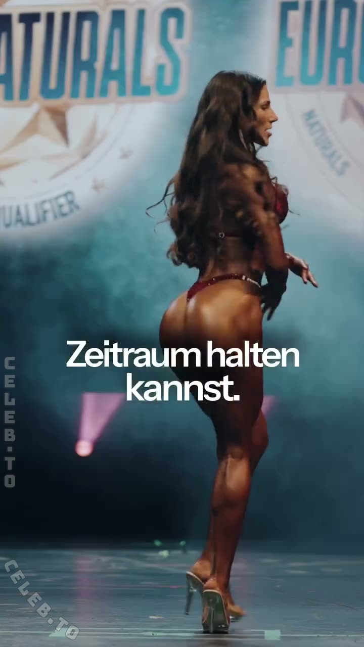 Leonie Kommoss nude photo 2