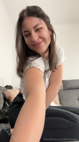 Leonie Lindner nude photo 16