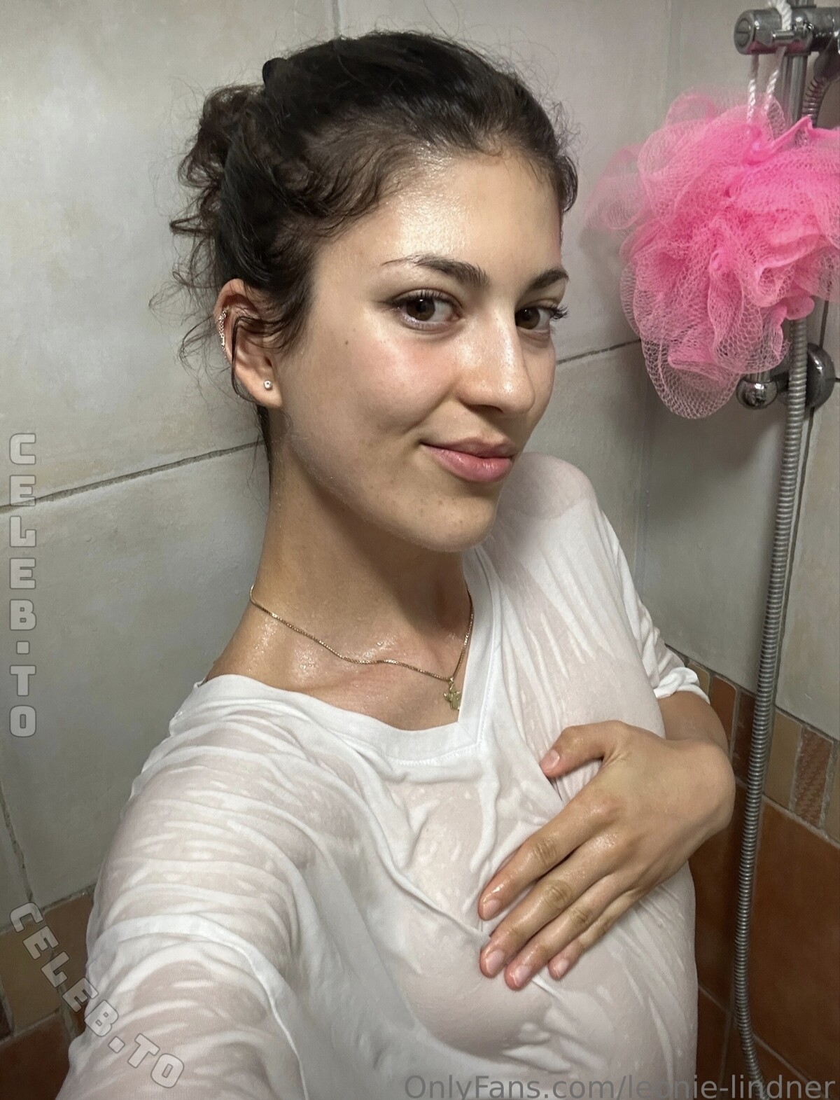 Leonie Lindner nude photo 4
