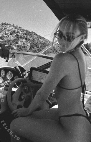 Leonie Treiber New (36 photos)