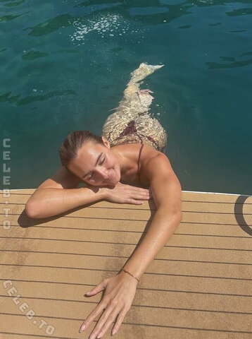 Leonie Treiber nude photo 32