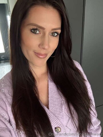 leonieschwarz nude photo 11
