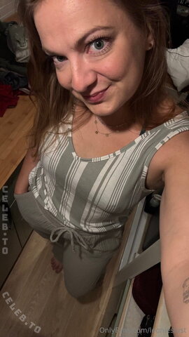 Leonieslust nude photo 6