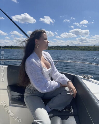 LeoniH nude photo 21