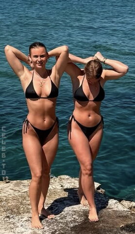 Leonyymartinek nude photo 4