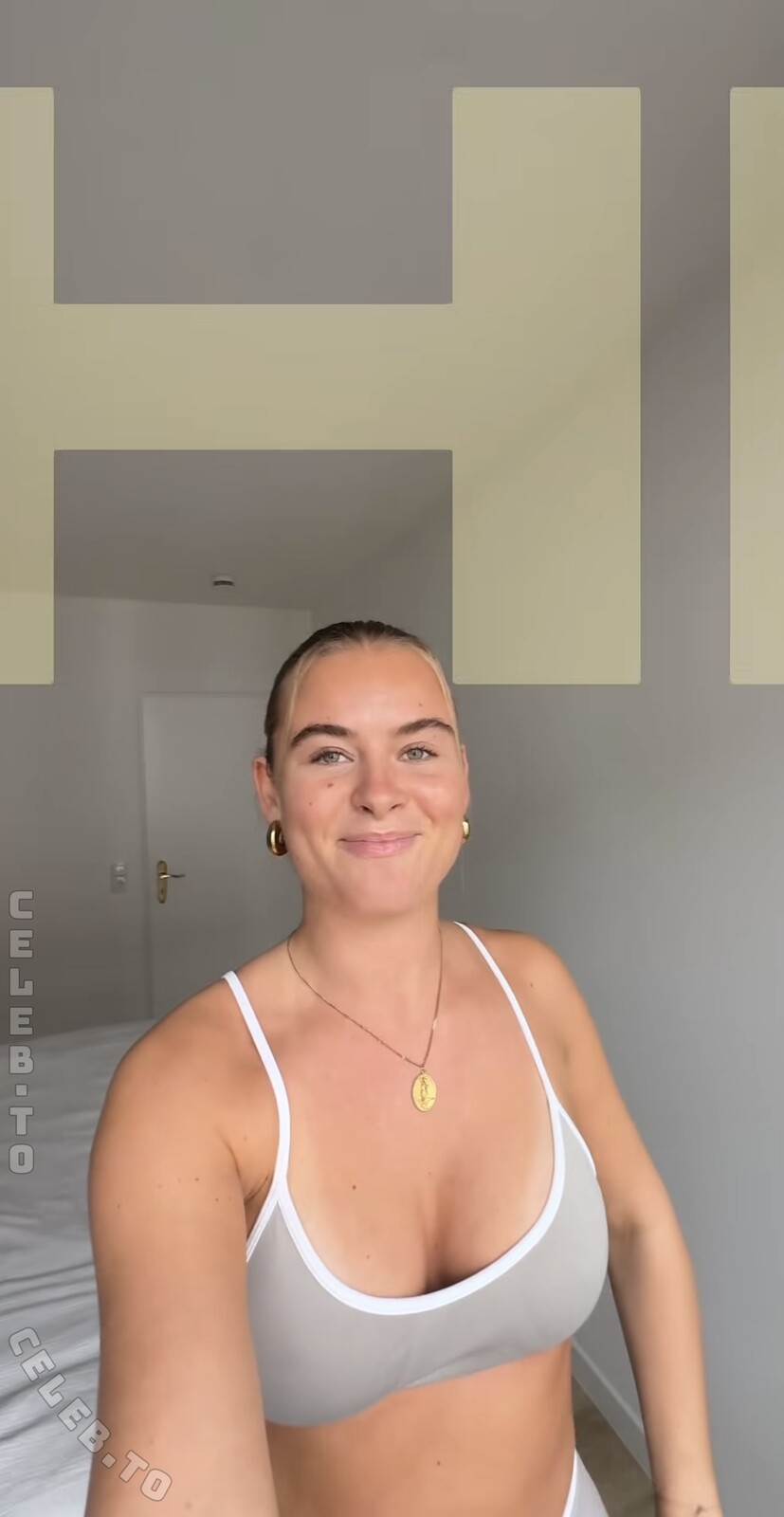 Leonyymartinek nude photo 3