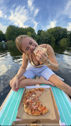 Leonyymartinek Fresh (3 photos)