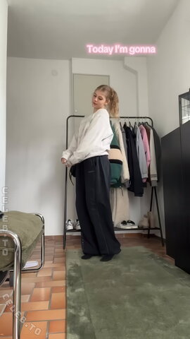 Lesley.bunny – 🧦 additionally 2x upscaled