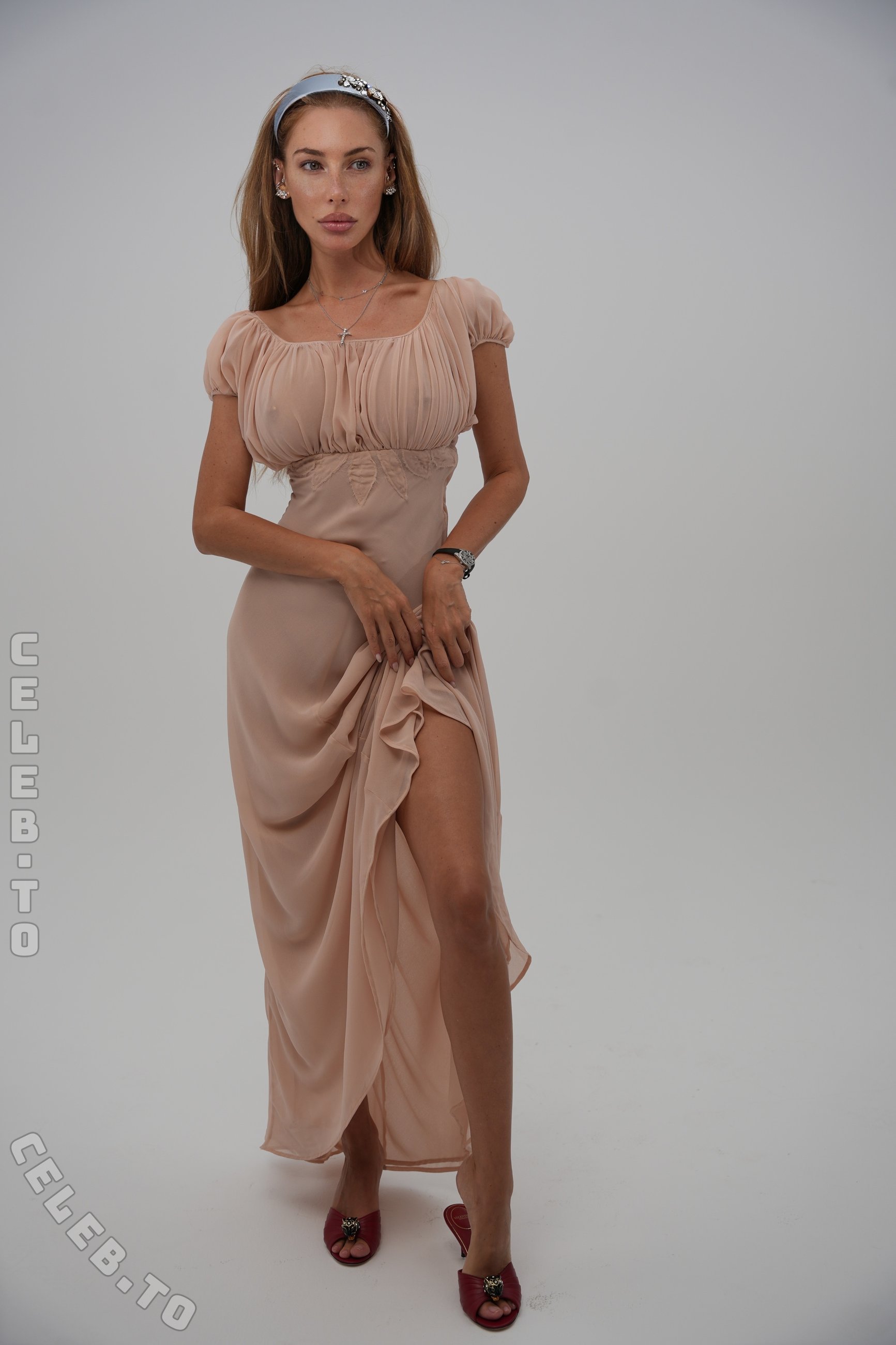 Letty Murr nude photo 9