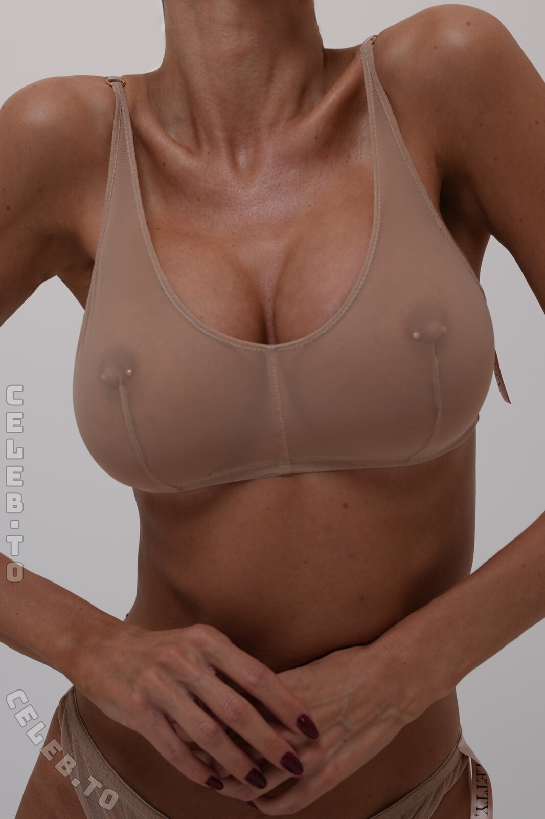 Letty Murr nude photo 13