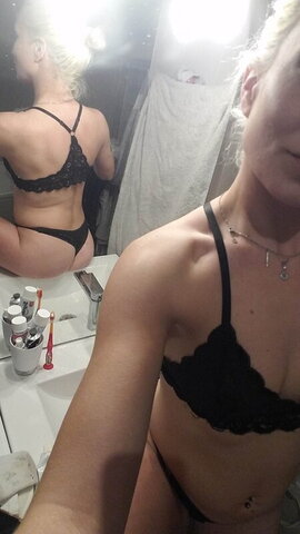 Lex_a_kiss photo 1