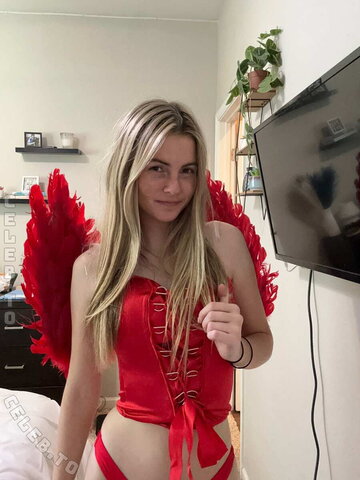 Lexi Smith nude photo 71