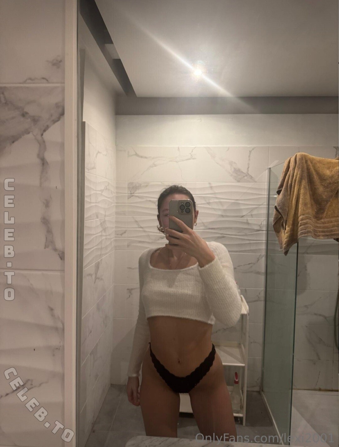 Lexi2001 nude photo 2