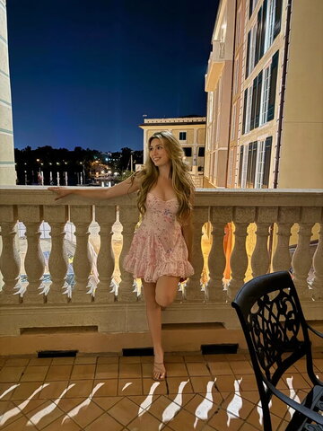 LexiRidings tiktok photo 2