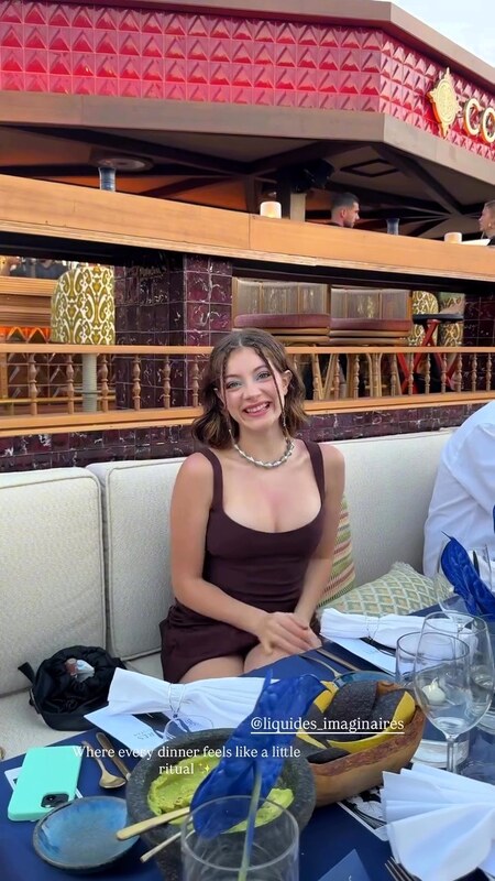Leyla Afshonkar nude photo 11