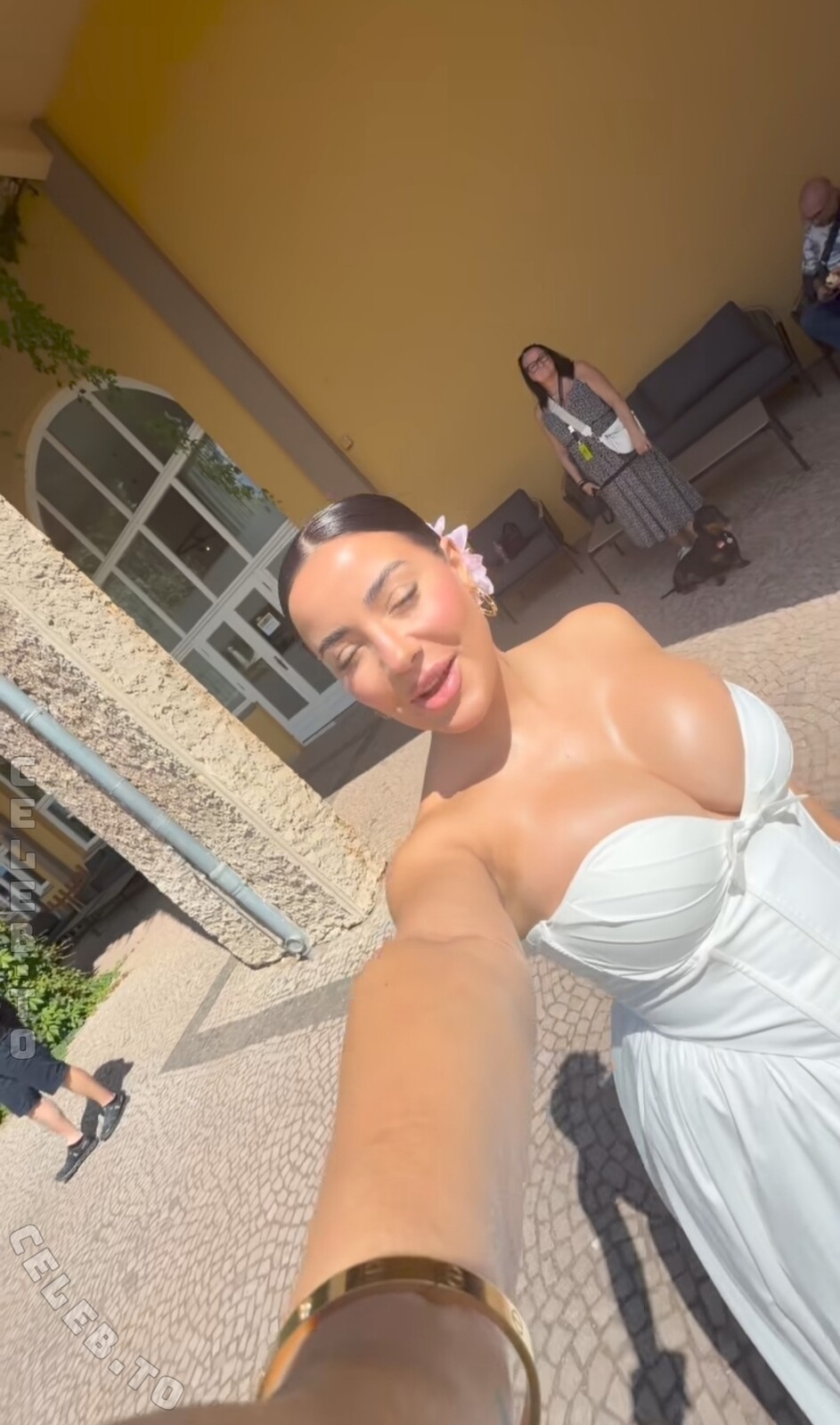 Leyla Lahouar nude photo 1