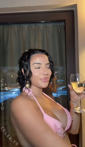 Leyla Lahouar nude photo 25