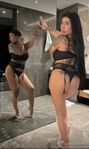 Leyla Lauter nude photo 22