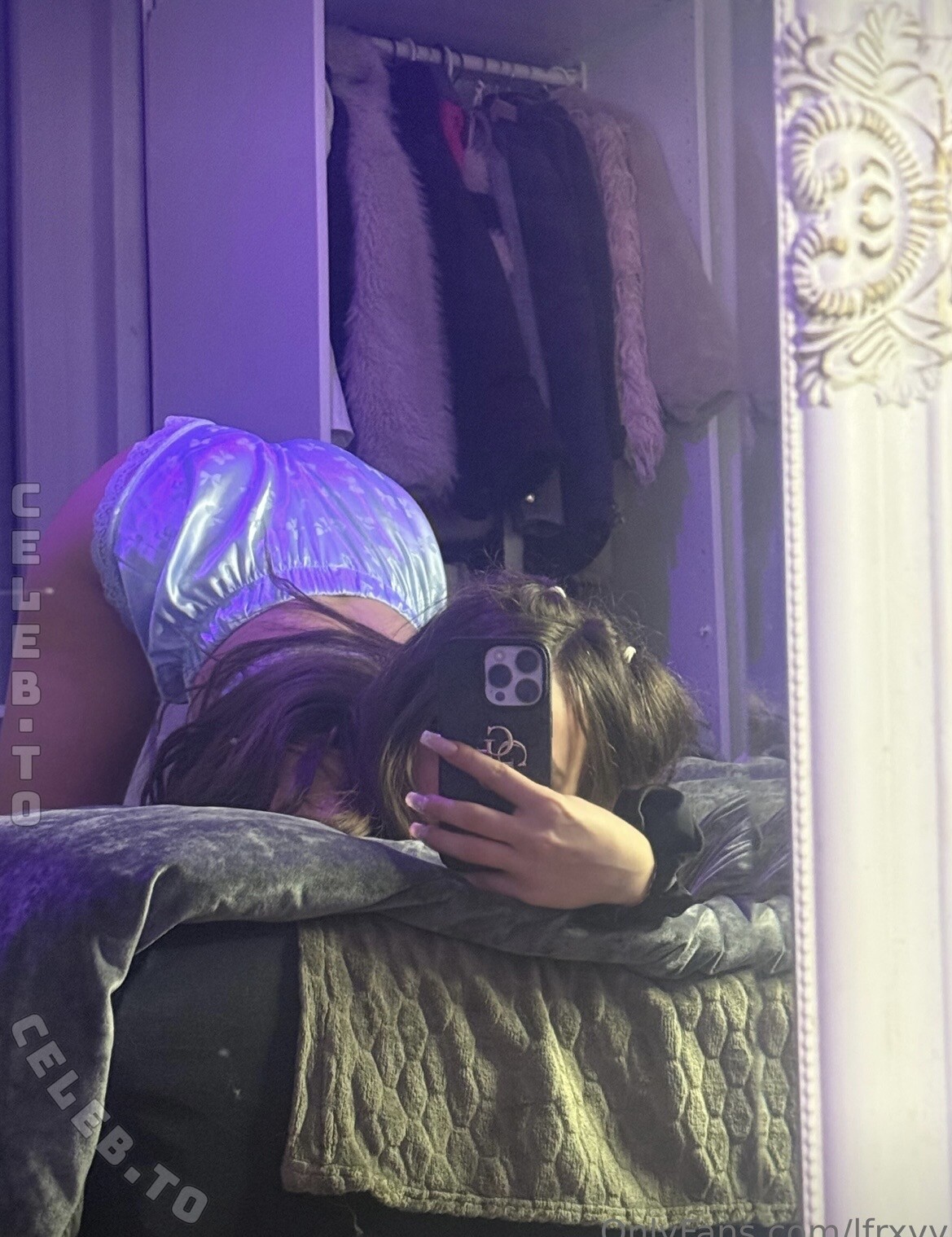 lfrxy nude photo 5