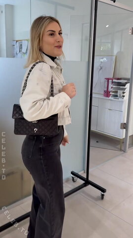 Lia Mitrou nude photo 1