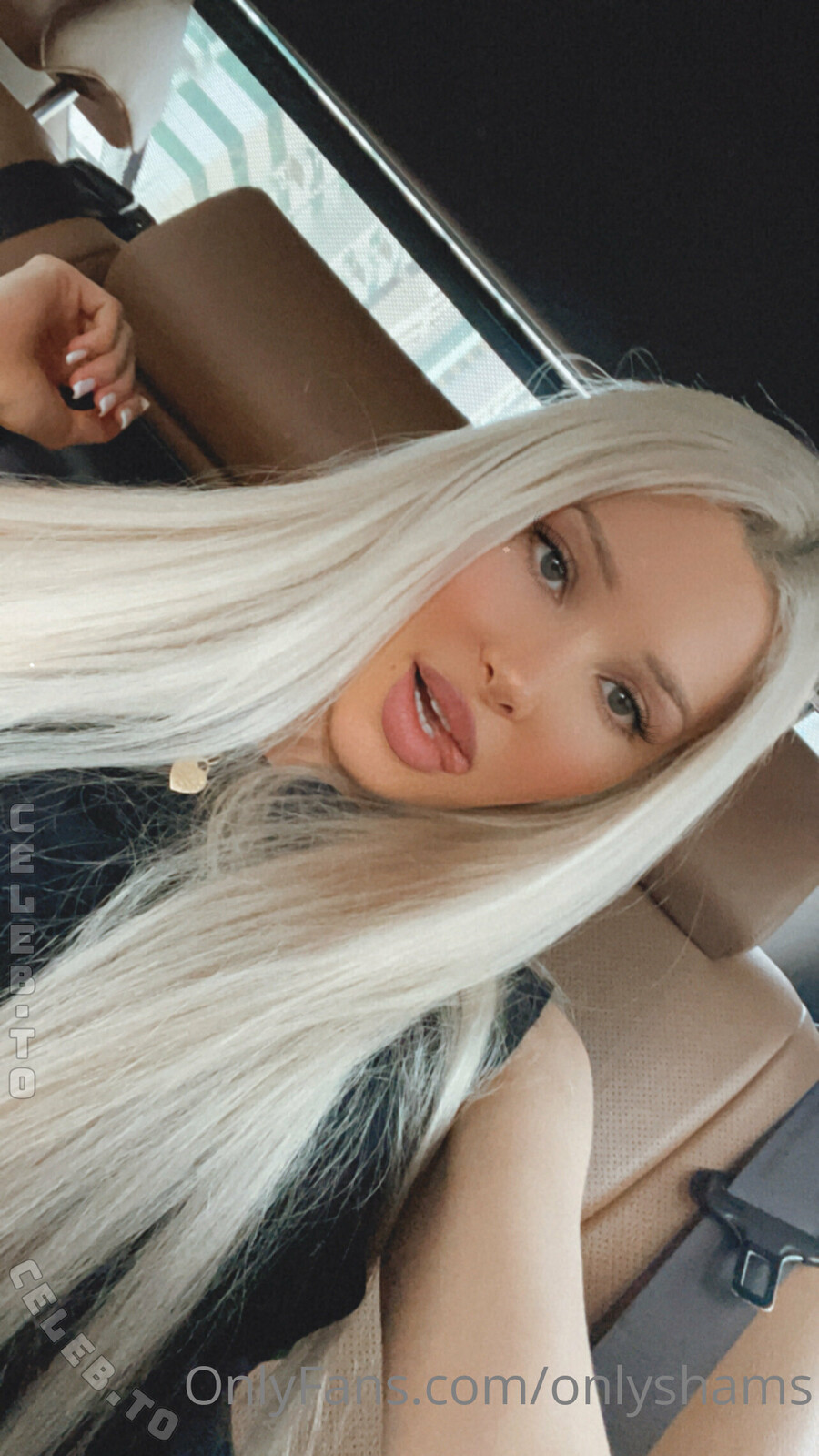 Lia Shams / OnlyShams nude photo 7