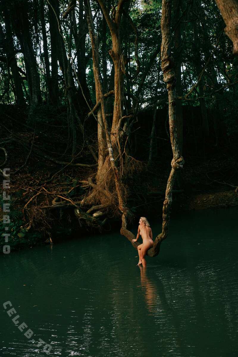 Liddiaa nude photo 4