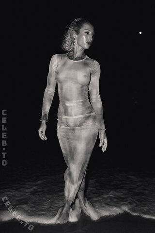 Liddiaa nude photo 54