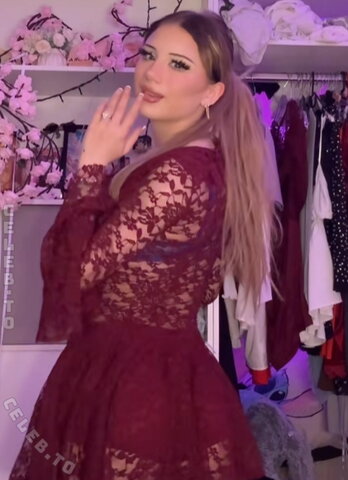 Lienne.aig nude photo 16