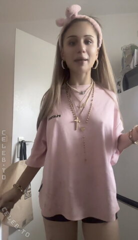 Lienne.aig nude photo 18