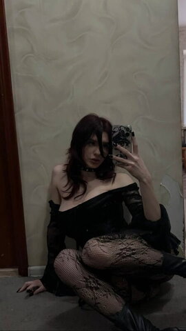 Lil fridge nude photo 3