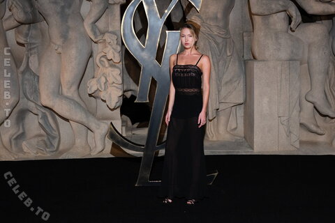 Lila Grace Moss nude photo 16