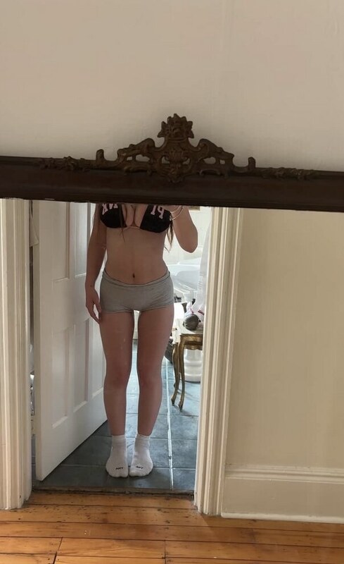 Lila McDonald nude photo 2