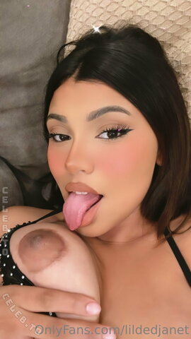 lildedjanet | avocado thottie New (1 photo)