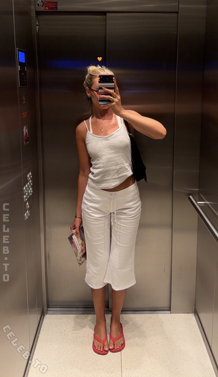 Lili Hamann nude photo 1