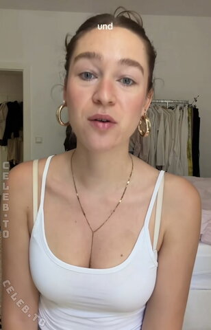 lilithsfooddiary nude photo 3