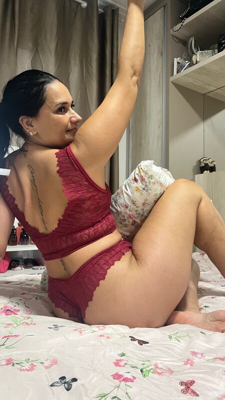 Liliyanah nude photo 5