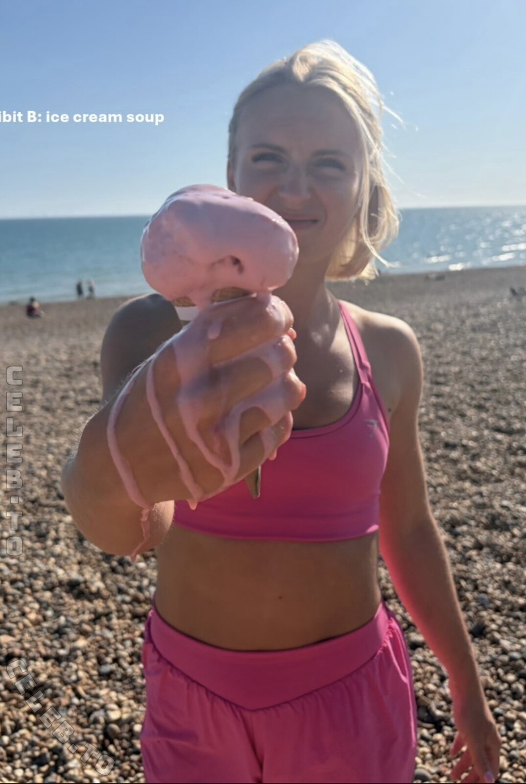 Liliylifts_ nude photo 4