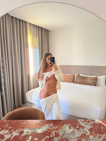 Lillian Phillips nude photo 1176
