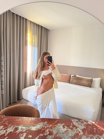 Lillian Phillips nude photo 1178