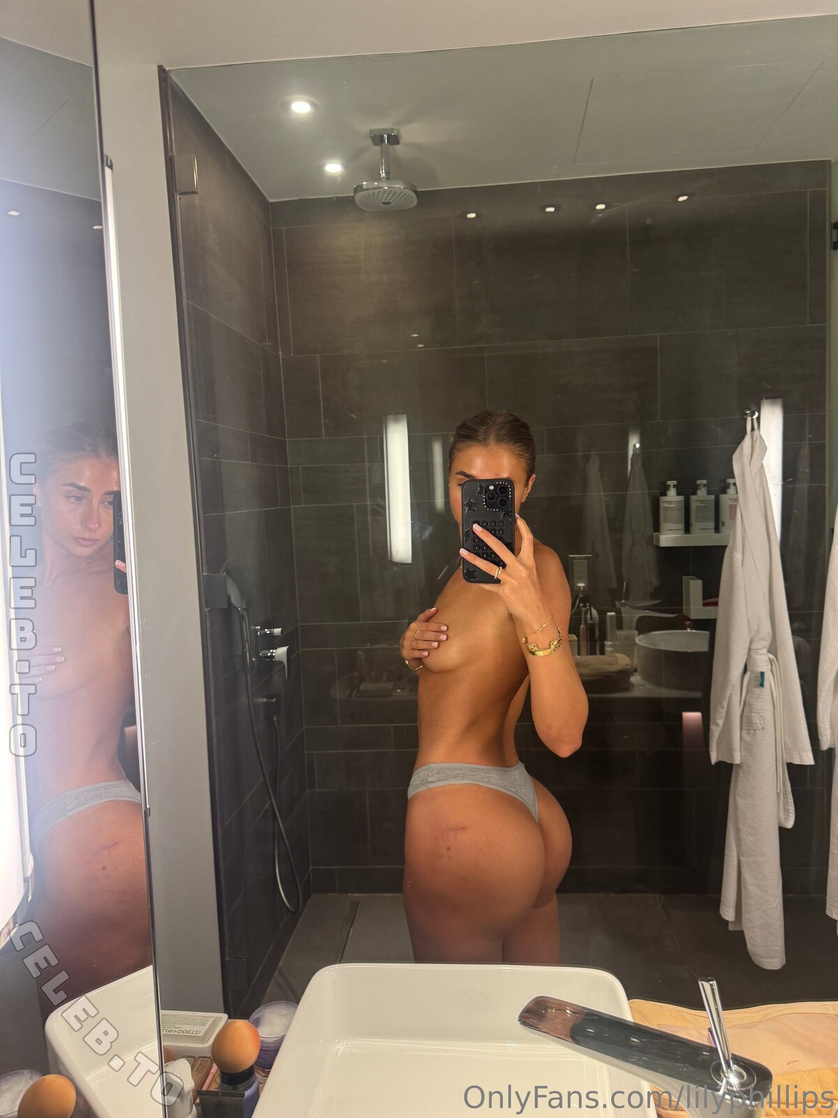 Lillian Phillips nude photo 7